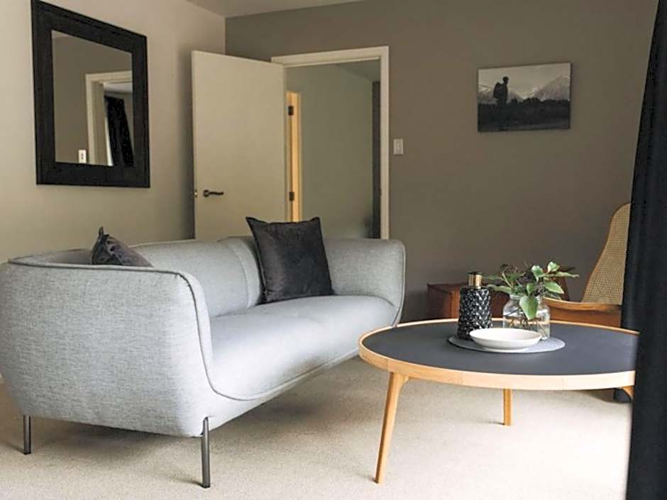 Maruia River Retreat