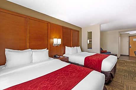 2 Queen Beds, Suite, Nonsmoking, Accessible