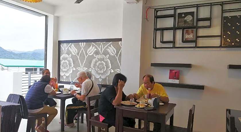 Hotel Rupert A Baler