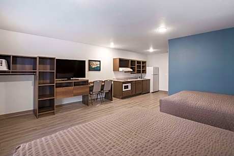 QUEEN SUITE TWO QUEEN BEDS ACCESSIBLE