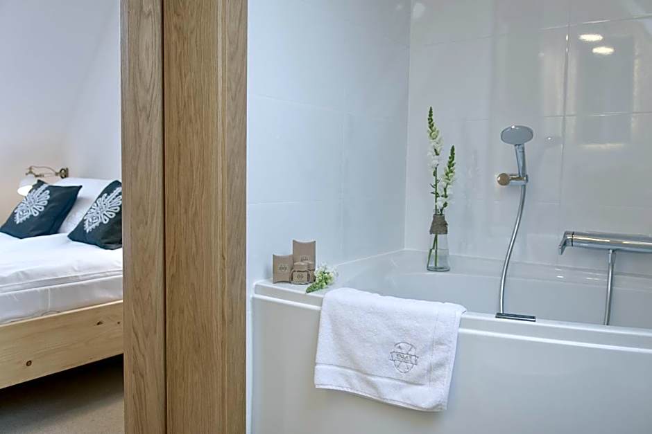 Villa 11 Folk & Design