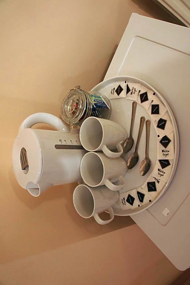 Sapphire Hotel London