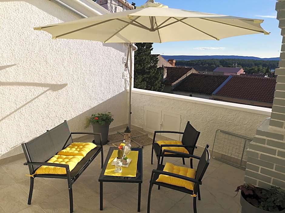 The Rooftop Apartment Punat