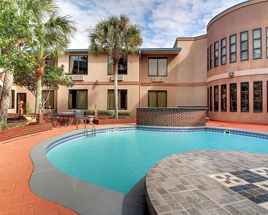 Baymont by Wyndham Laurel