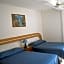 Hotel Plaza Almendros