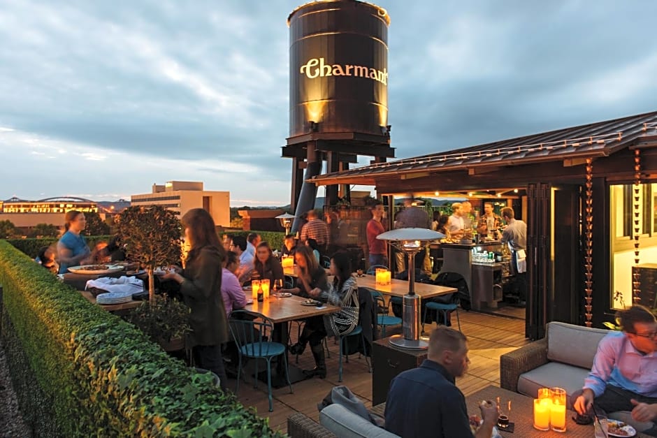 The Charmant Hotel