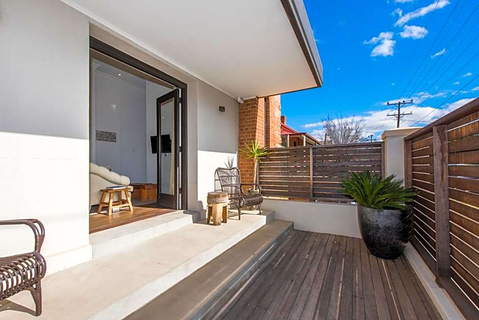 Perry Street Boutique Hotel