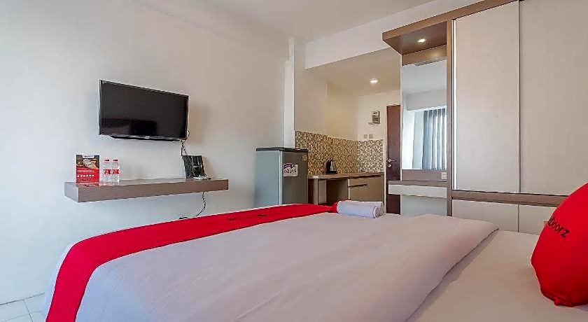 RedDoorz Apartment @ Emerald Towers Bandung