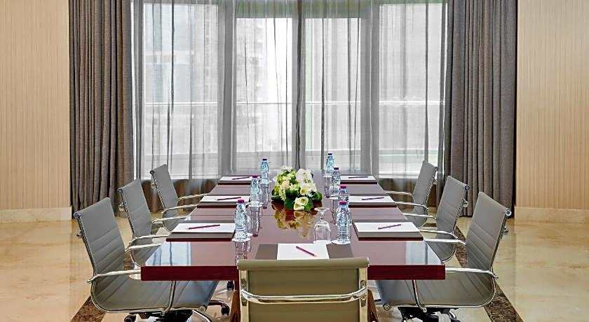 Best Plaza West Bay Hotel