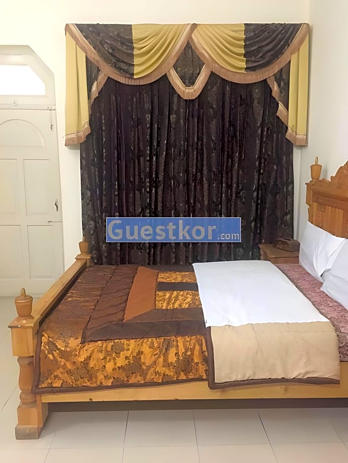 Park Continental Hotel & Restaurant