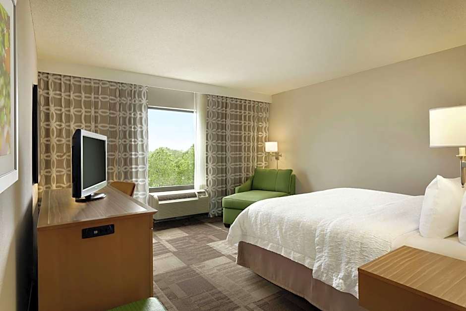 Hampton Inn By Hilton And Suites Largo, Fl