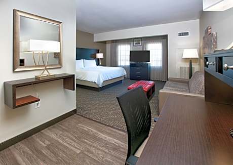 King Studio Suite