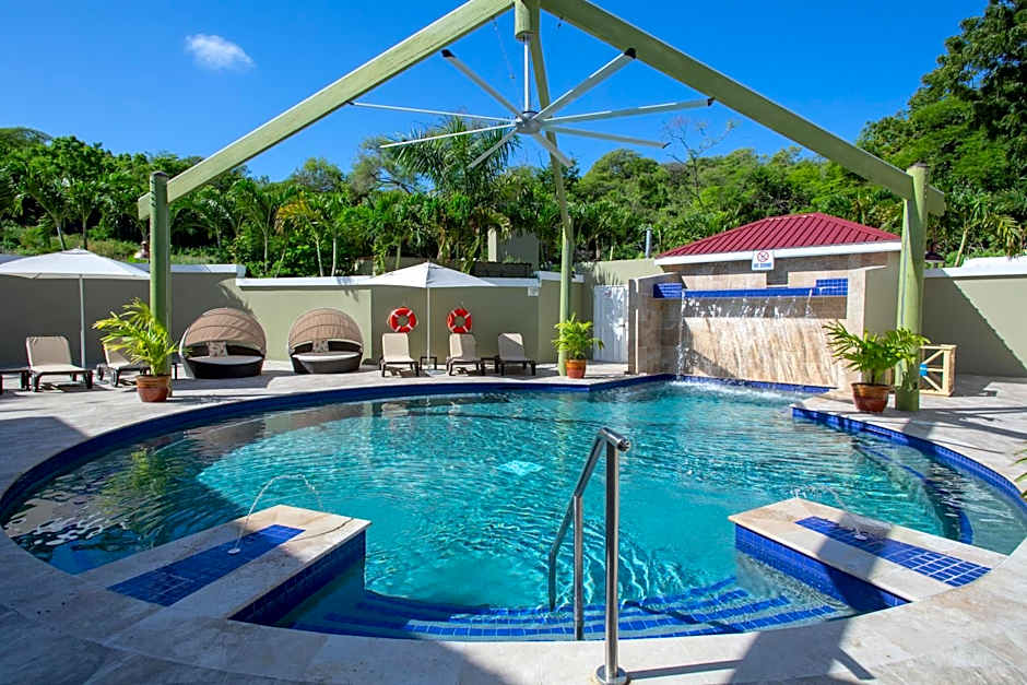 Pineapple Beach Club - All Inclusive - Adults Only