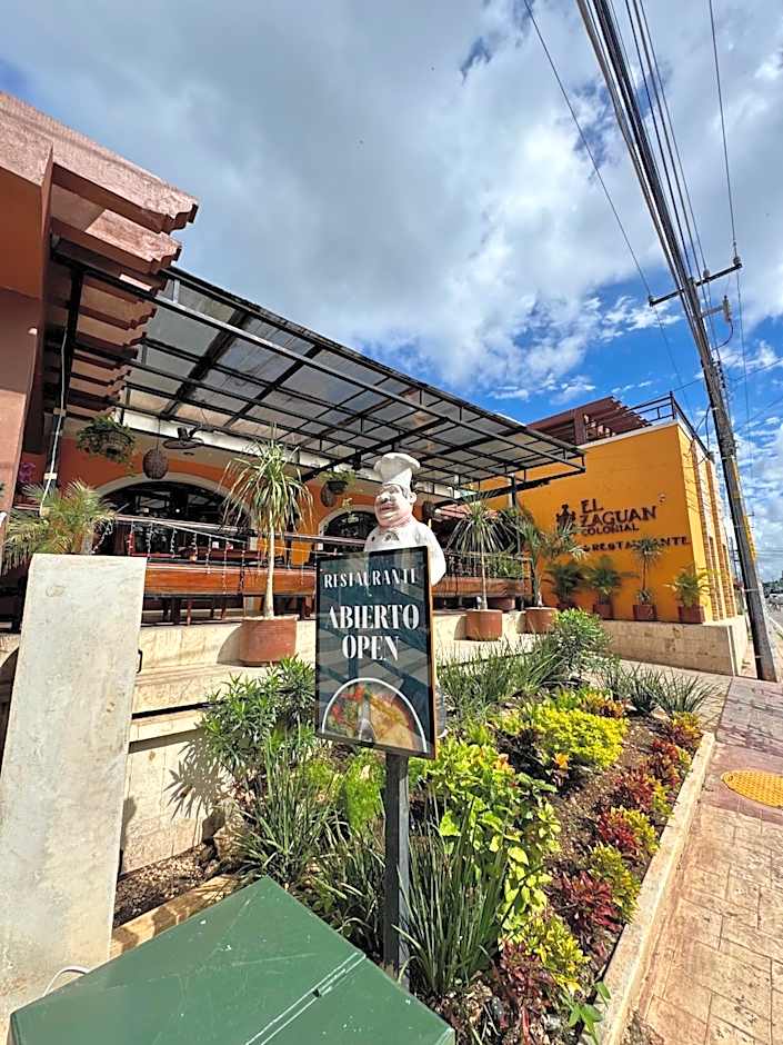El Zaguán Colonial by GuruHotel