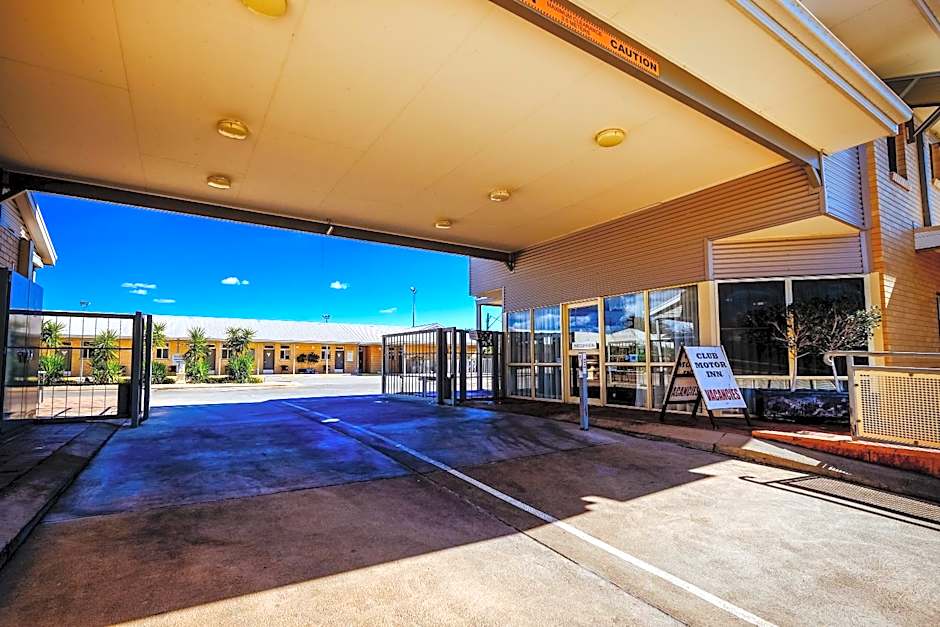 Club Motor Inn
