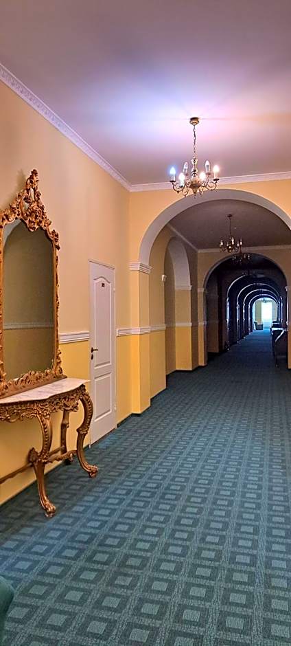 Hotel i Restauracja Chopin