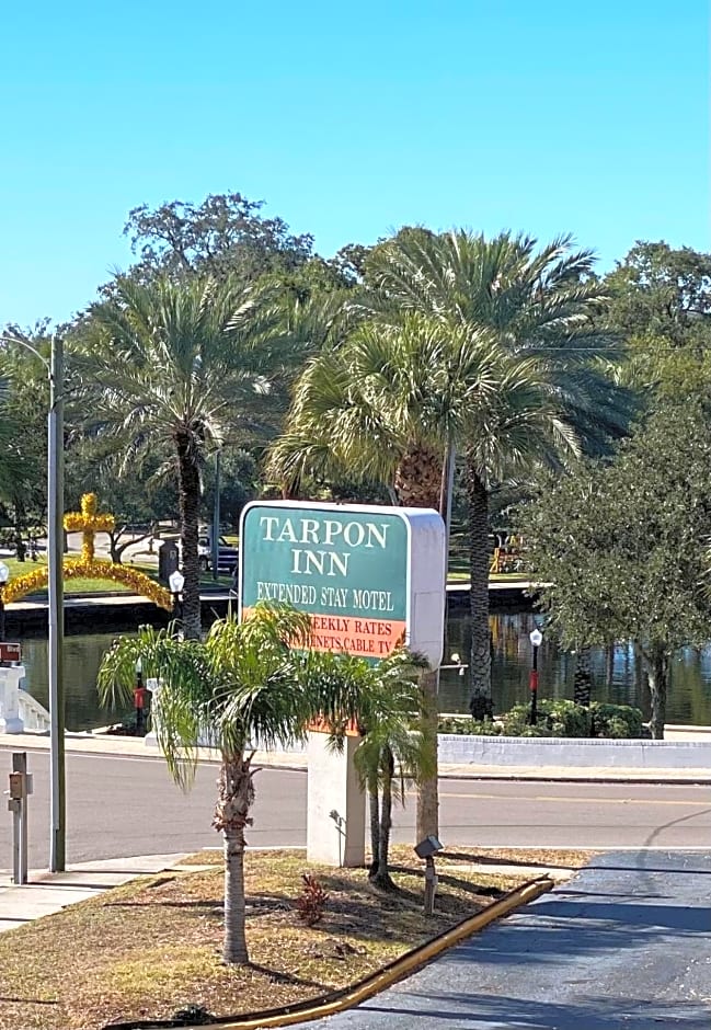 Tarpon Inn