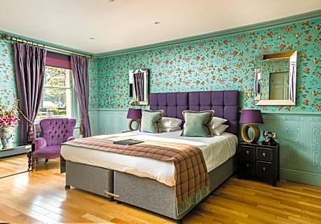 Double or Twin Room with Garden View