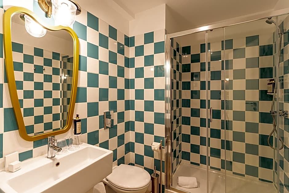 Westlight Lisboa Madalena