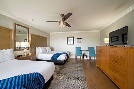 Premier Queen Room with Two Queen Beds