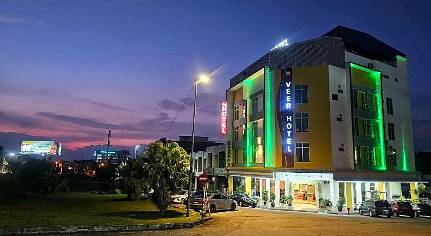 Veer Hotel