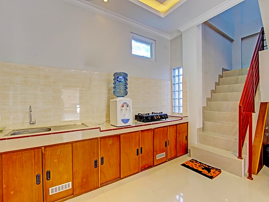 Hotel O Imperial Inn