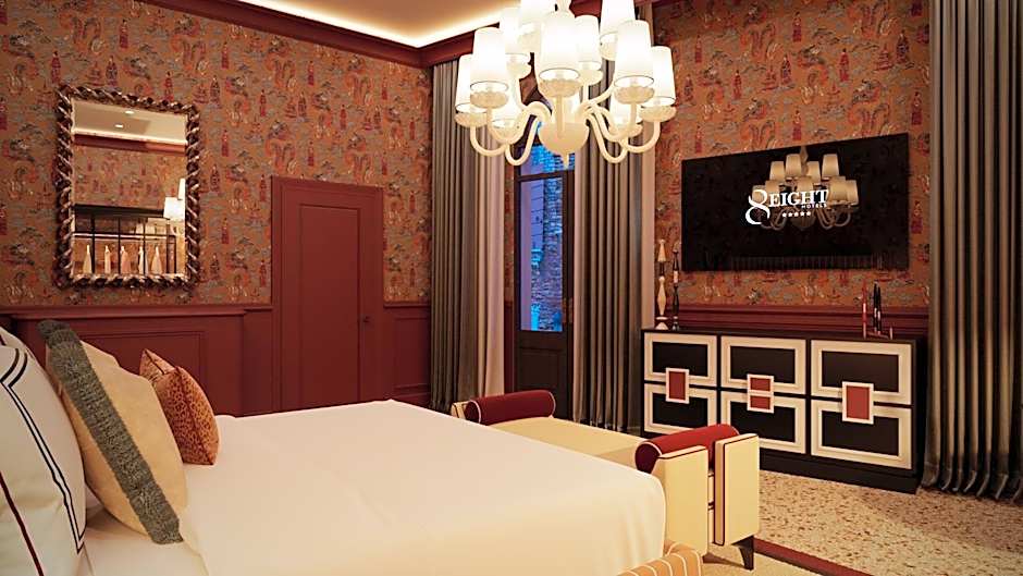 Eight Venezia