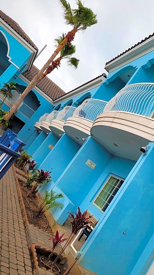 Casa Bella Hotel and Suites