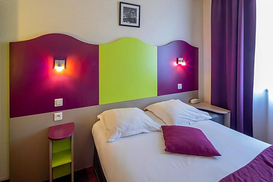 Logis Hotel Noemys pont de l'Etoile