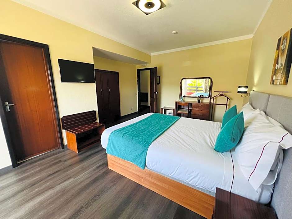 Hotel Colmeia