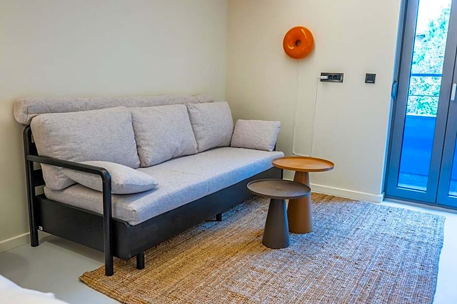 Rooms 23 - FLOK Petrova