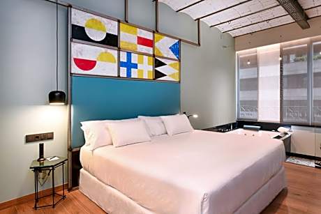 Premium Double Room (1 Adult)