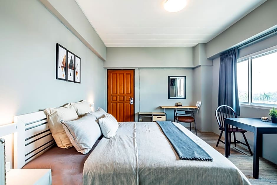 Penyos Service Apartment