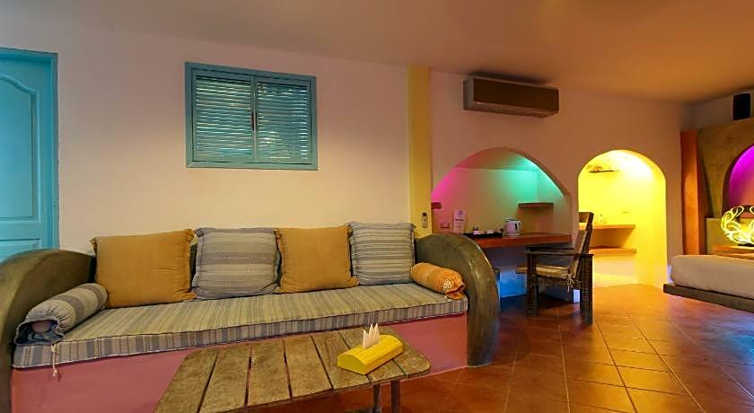 Pandora Lifestyle Hotel