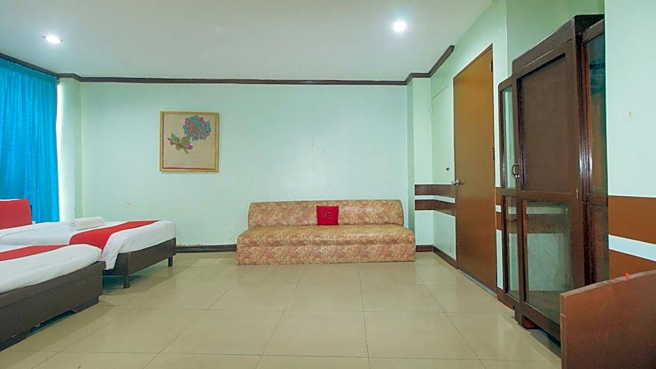 RedDoorz at Maanyag Pension House Mandaue