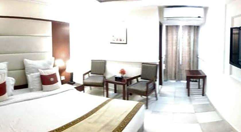 Heaven Hotel