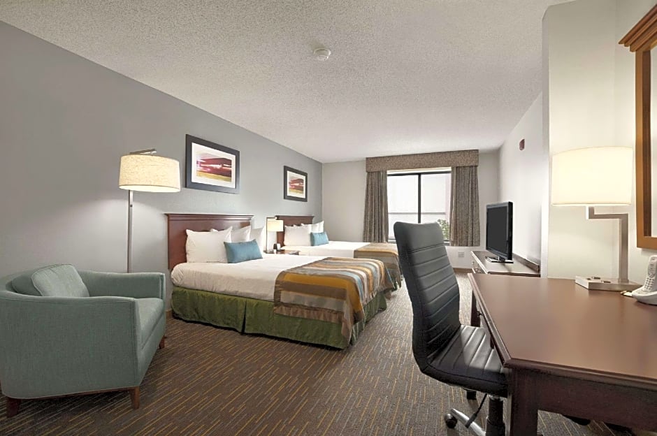 Wingate by Wyndham and Williamson Conference Center