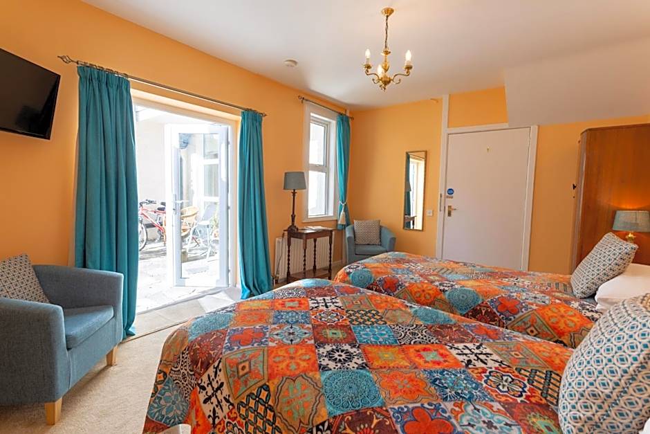 Shelleven Guest House