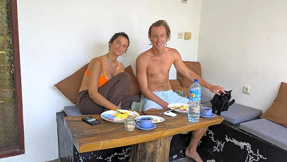 AMIGOS BUNGALOWS GILI MENO