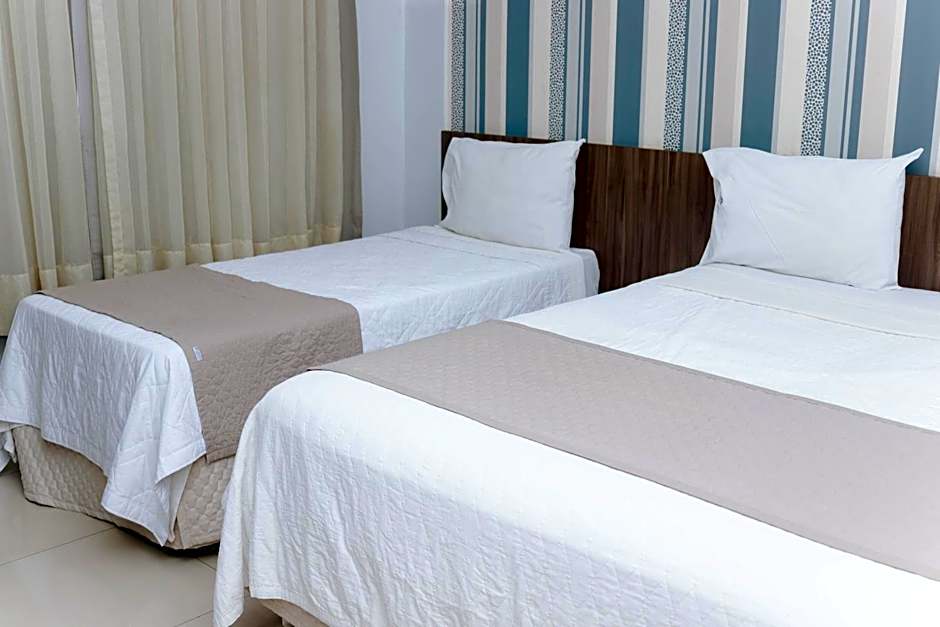 Premier Pallace Hotel