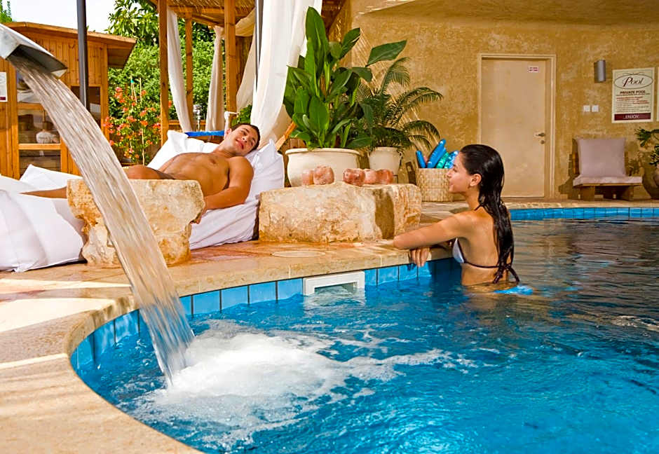 Cnaan Village Boutique Hotel & Spa