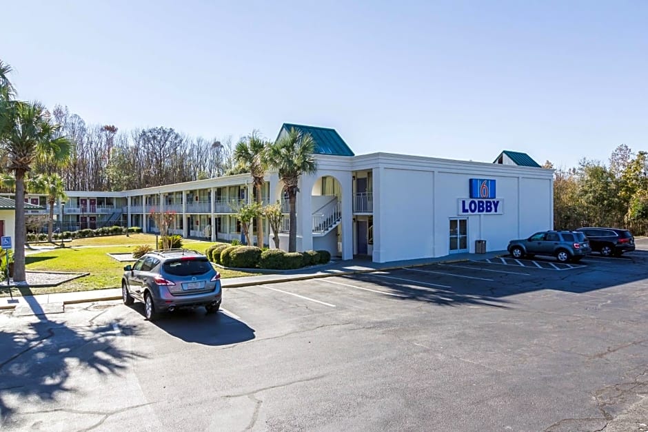 Motel 6-Townsend, GA