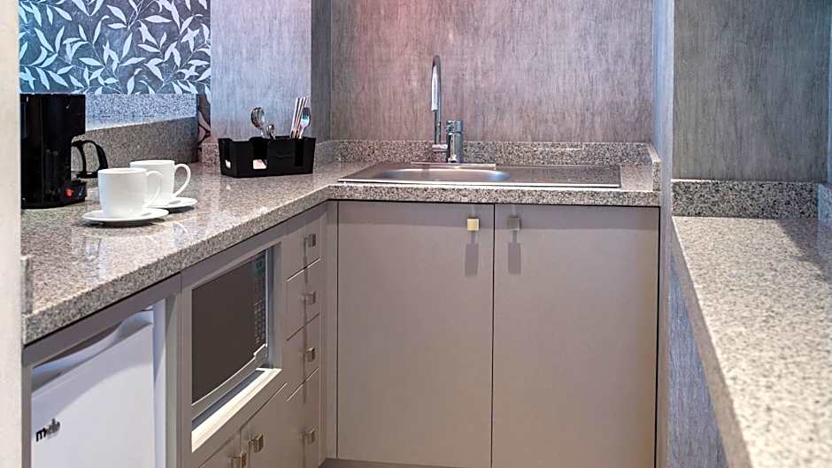 Holiday Inn Express & Suites Queretaro By IHG