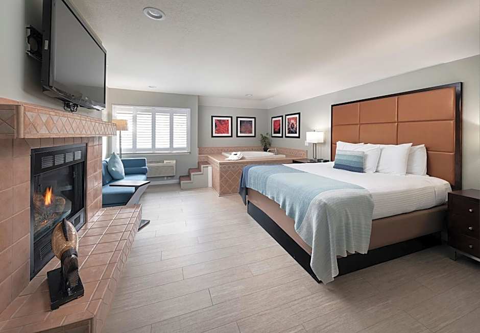 Mariposa Inn And Suites