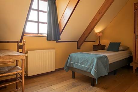 Single Room with Private Bathroom