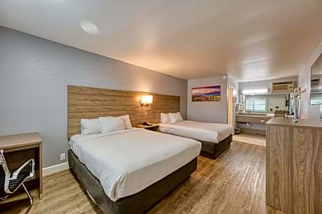Queen Room with Two Queen Beds
