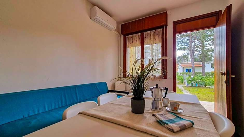 Apartment for 6 People With Shared Pool Close to the Sea - By Beahost Rentals