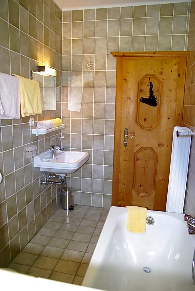 Hotel-Pension Heike
