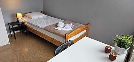 Single Room with Shared Bathroom