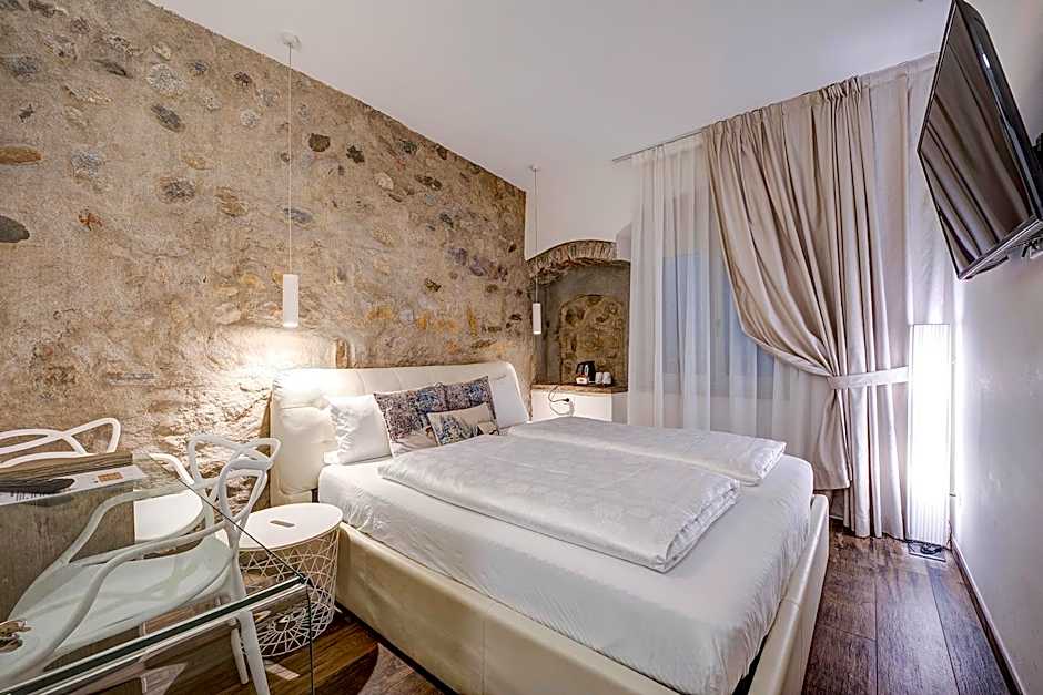 Photo 1 of 5 of Small Double Room